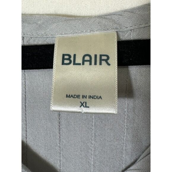 Blair Women's BOHO Button Up Deep V-Neck Pleated Lace Trimmed Tunic Top Size XL - Picture 2 of 4